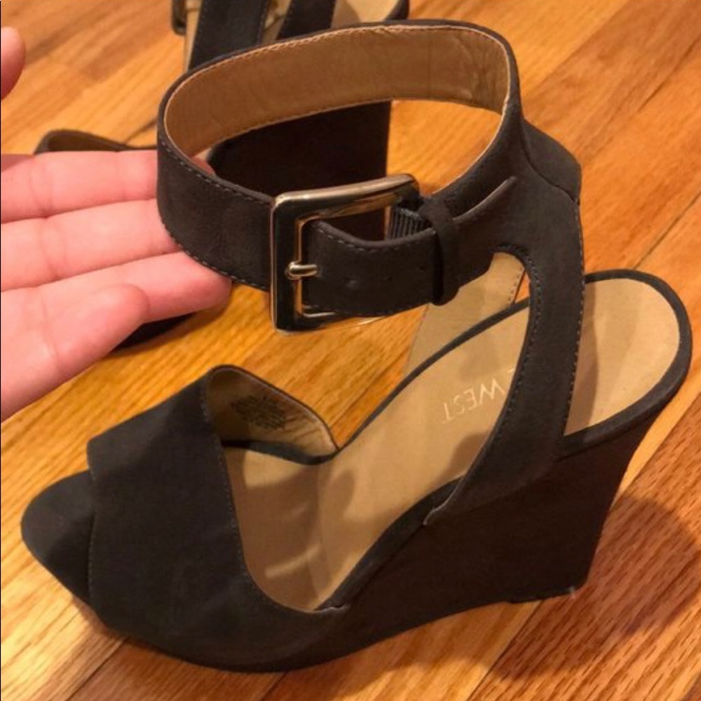 Nine West Brown Wedges